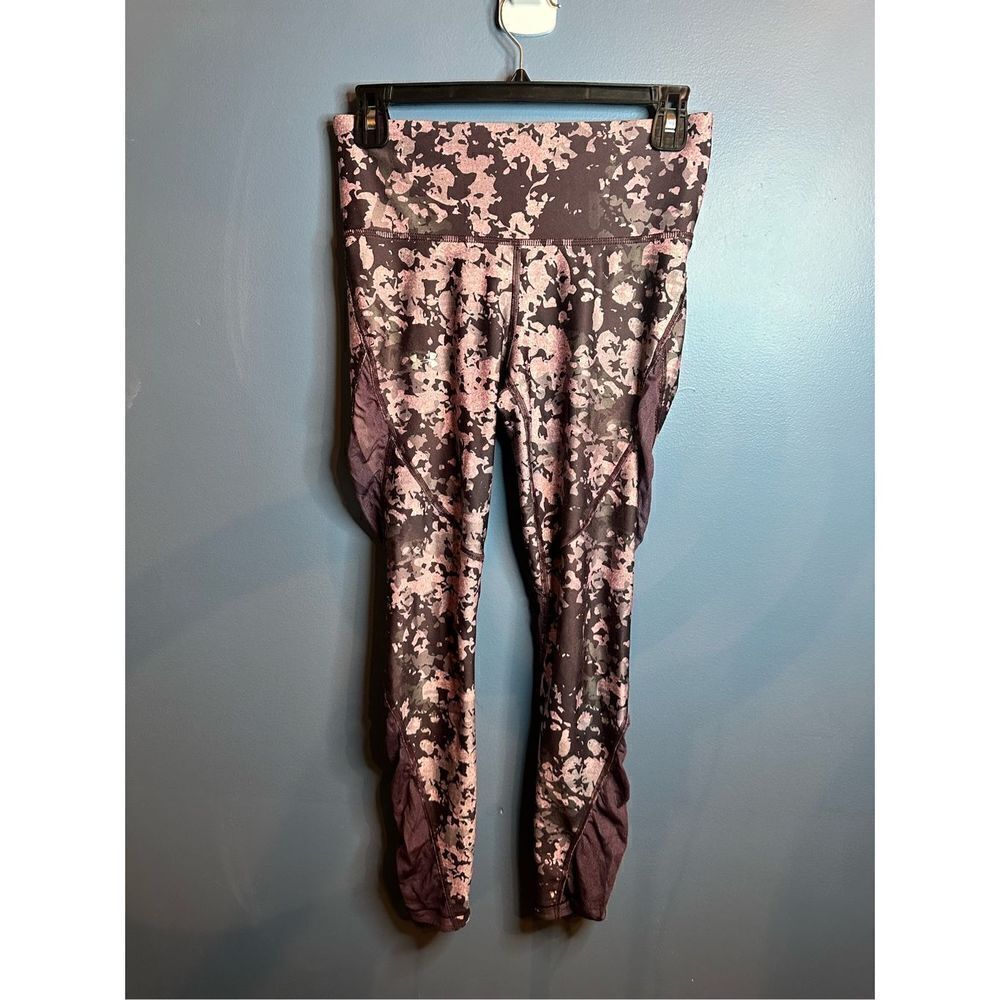 Under Armour HeatGear Leggings Mesh Compression Pants Pink Camo Womens Small
